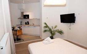 Studio 402 Avenue Louise